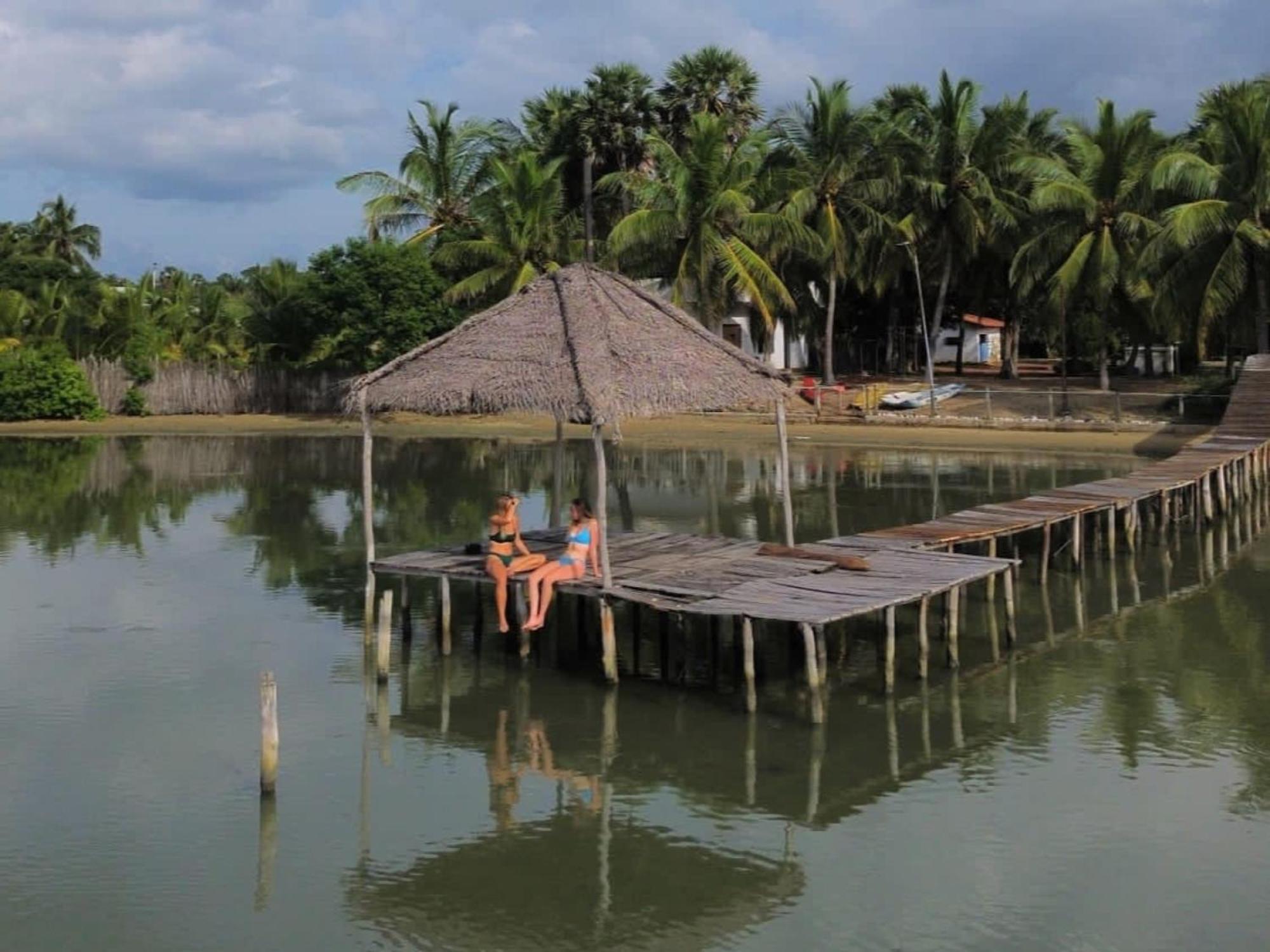 Valampuri Kite Resort Kalpitiya Exteriör bild