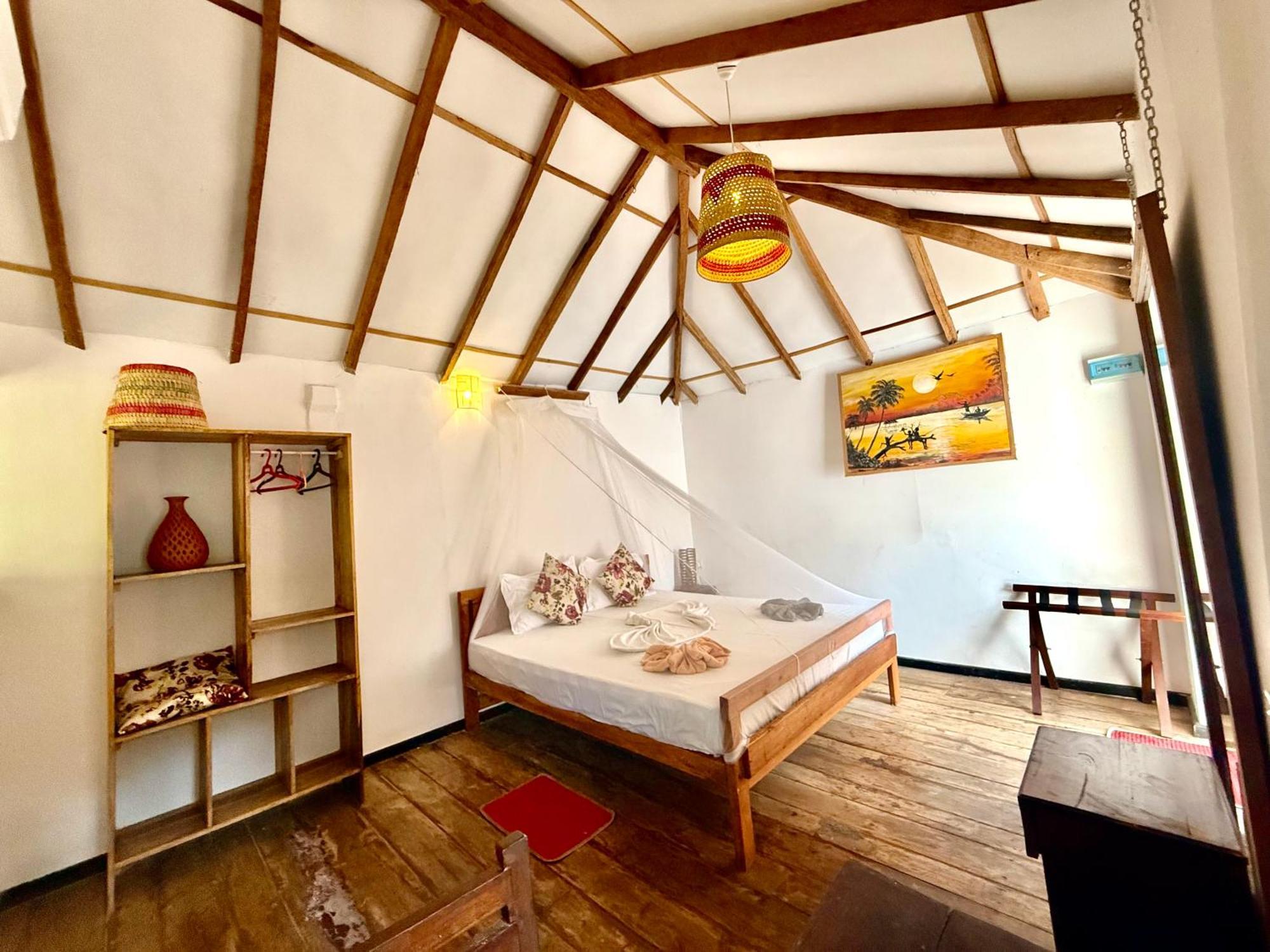 Valampuri Kite Resort Kalpitiya Exteriör bild