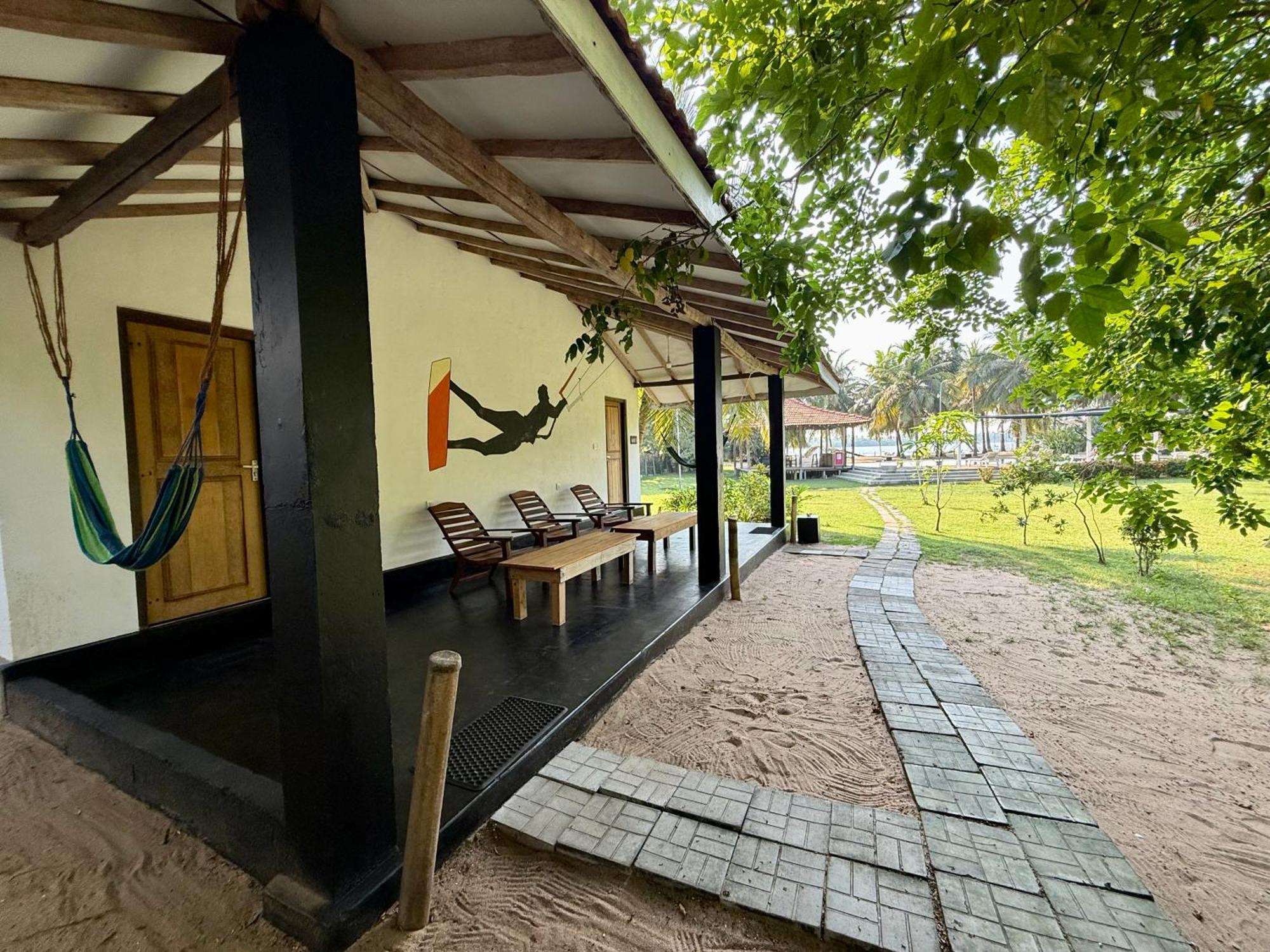 Valampuri Kite Resort Kalpitiya Exteriör bild