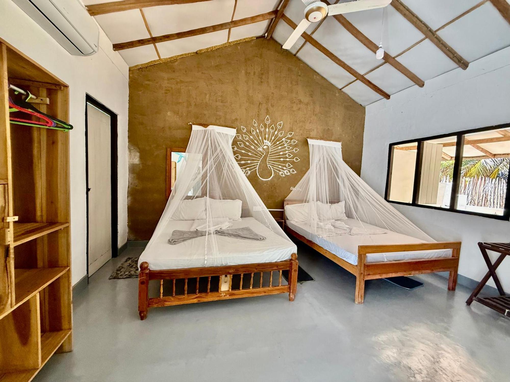 Valampuri Kite Resort Kalpitiya Rum bild